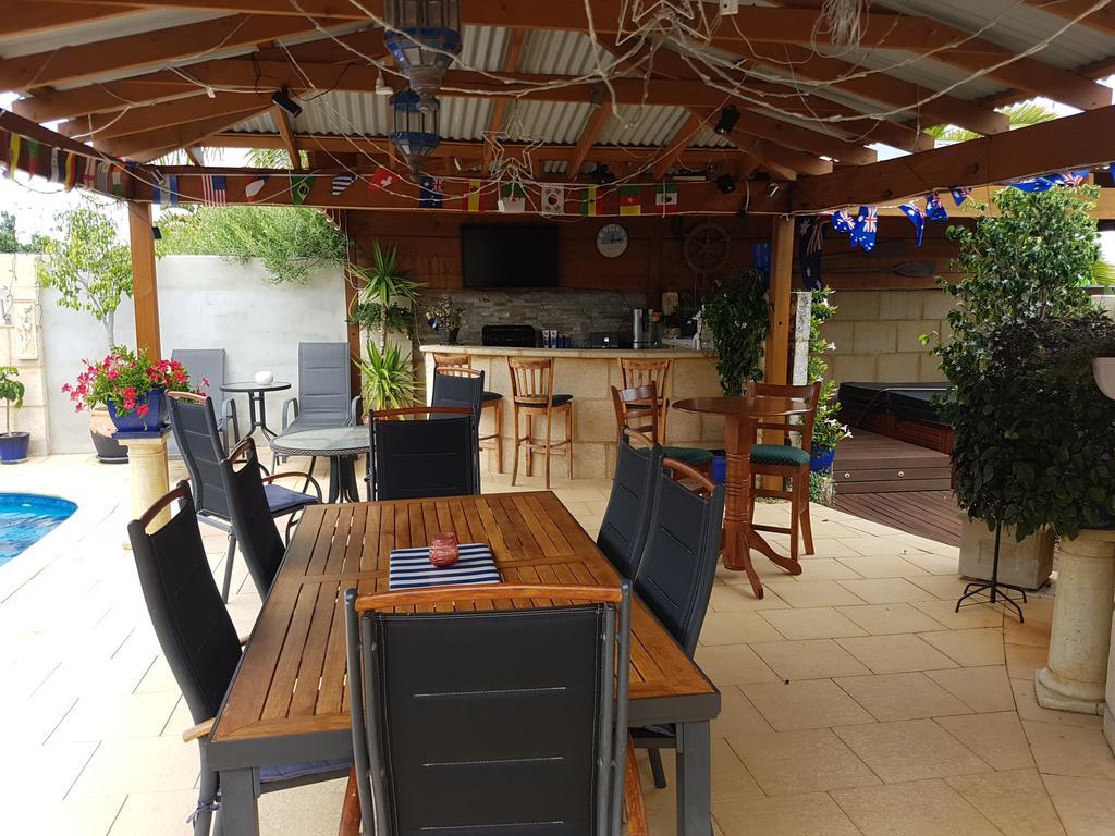 Ocean Reef Homestay Perth Bagian luar foto
